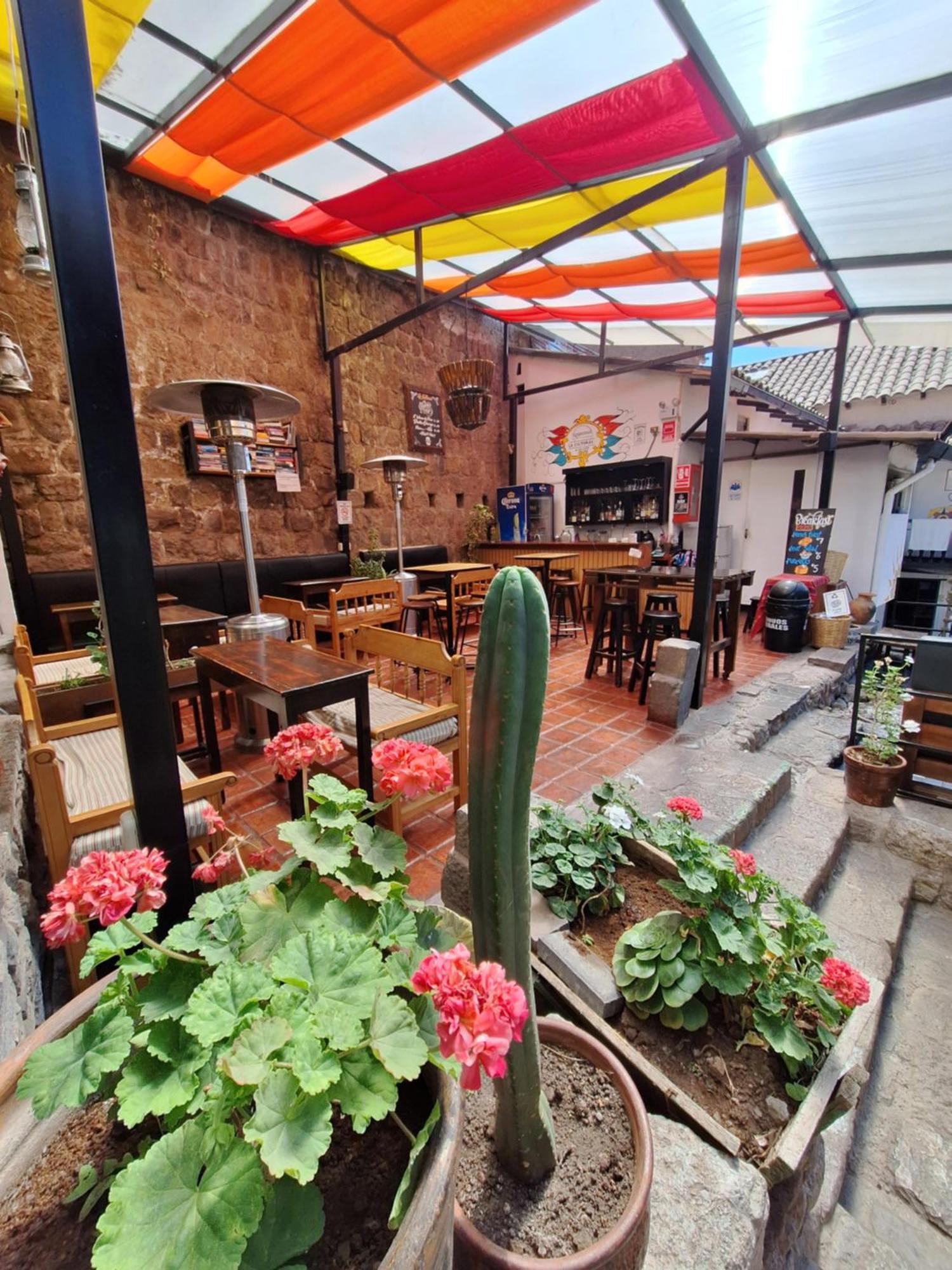 Intro Hostels Cuzco Exterior foto